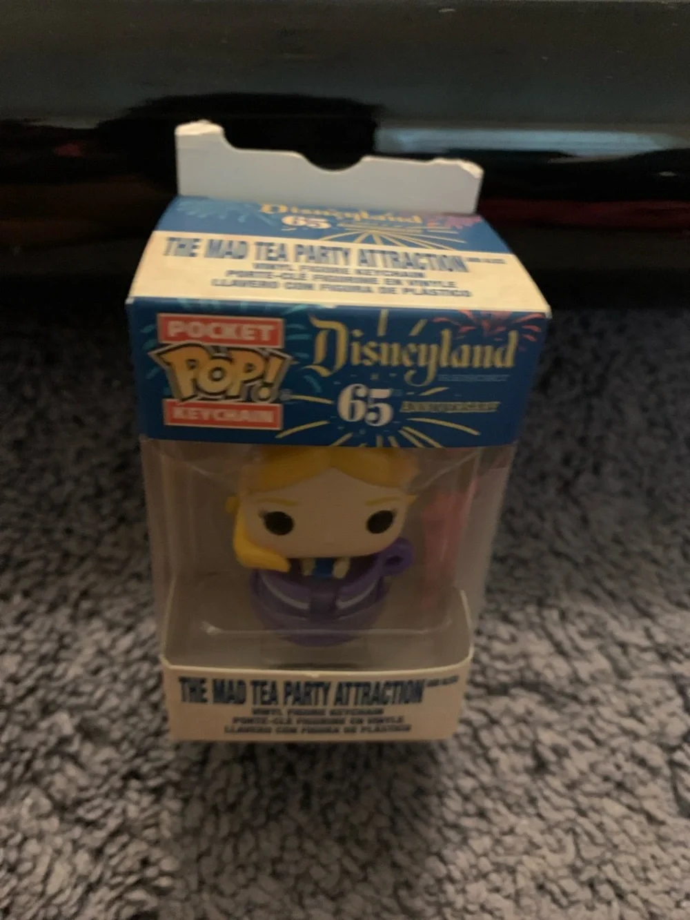 Funko Pocket Pop! Keychain Alice in Purple Teacup - Picture 2 of 7